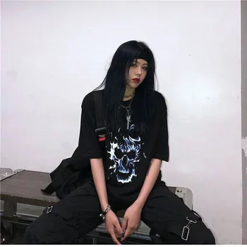 

NiceMix 2020 Harajuku Ghost Flame Print Lady T-shirt Top Tees Crew Neck Loose Short Sleeve Spring Summer Women T-shirts Top Tees