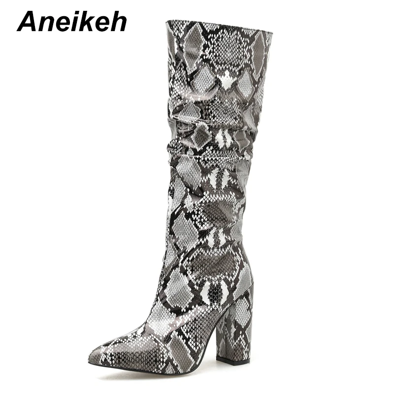 Aneikeh/ г. Зимние модные ботинки с цветным змеиным принтом туфли-лодочки до колена на высоком каблуке с острым носком вечерние ботинки для ночного клуба размер 35-42