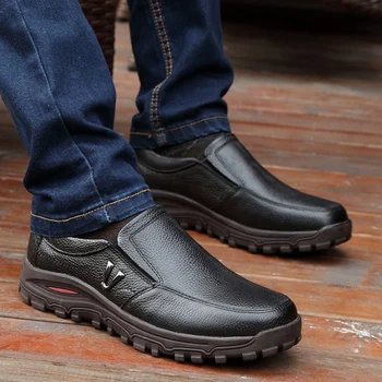 

Men loafers Shoes casual Luxury Brand Designer Genuine Leather Mens Loafers Moccasins Breathable Slip on Shoes Plus Size 37-48