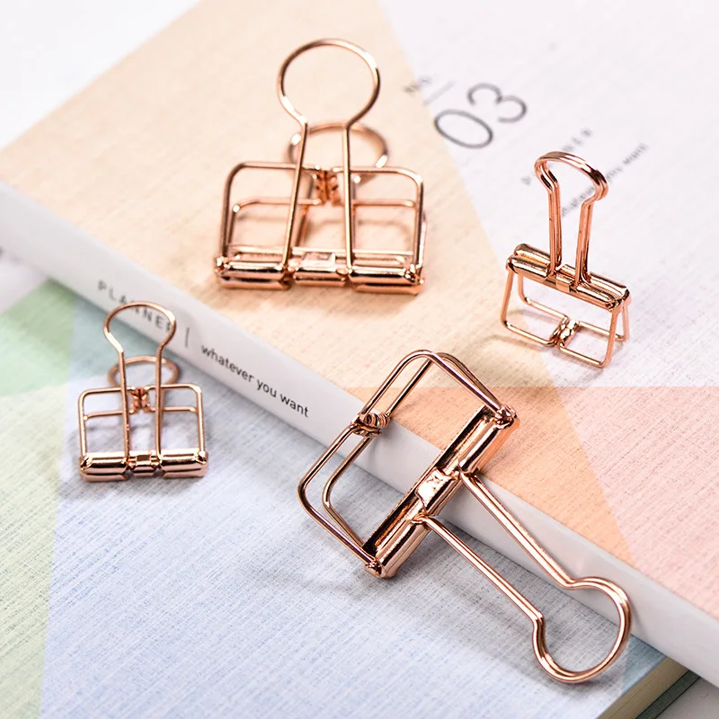 

Deli 9415 Simple Gold-Tone Metal Hollow out Long Tail Clip Diary PDA Account Storage Office Ticket Clips
