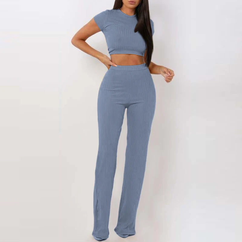 Conjunto Top Corto y Pantalón 1