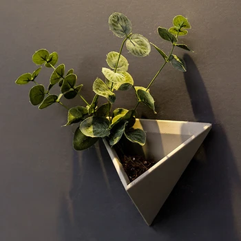 

Triangle Retro Hotel Cement Flower Pot Living Room Simulation Plant Wall Mounted Home Decoration Shopping Malls Restaurant