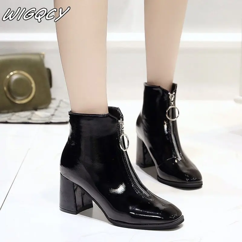 

2019 Brand Zipper Boots Woman Front Big Zipper Open Botas Mid-Calf Botines Winter Thick High Heels Patent Leather Martin Booties