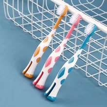 3PCS/Set Kids Toothbrush Anti Bacterial Ergonomic Soft Children Smooth Cartoon Manual Oral Hygiene Travel Cute Handheld Giraffe