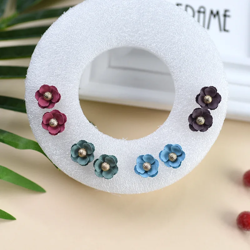 

UJBOX Wholesale Sweet 15mm Spray Paint Flower Earrings for Women Multicolor Statement Earring Girls Jewelry Accessories Gift