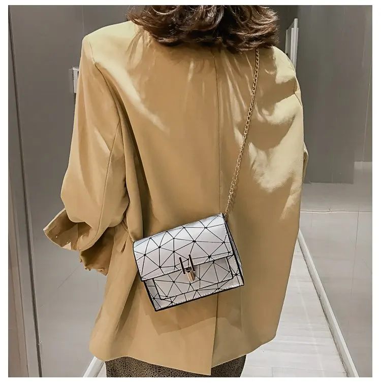 2021 Brand Fashion Women's Designer Crossbody Bag Fashion Casual Small Square Bag Wild Crossbody Bags Solid Color High Quality