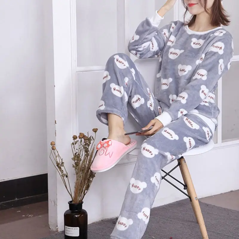 

Womens Winter Flannel Pajamas Set Long Sleeve O-Neck Tops Elastic Waist Pants Cute Cartoon Print Thermal Sleepwear Loungewear