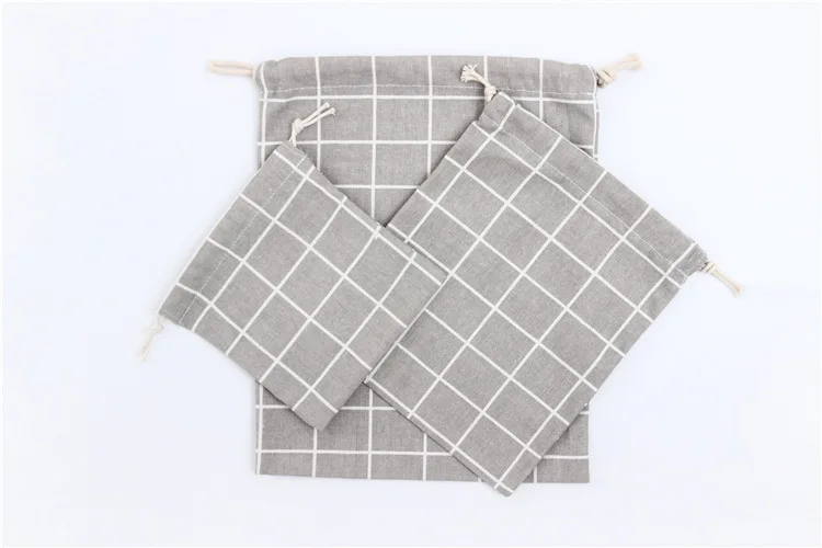 3641071556_1746623904