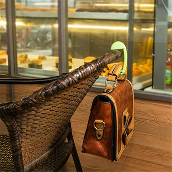 

Portable Hook Hanger 2020 New Fashion Exquisite Plastic Office Chair Practical Multifunctional Handbag Portable Hook