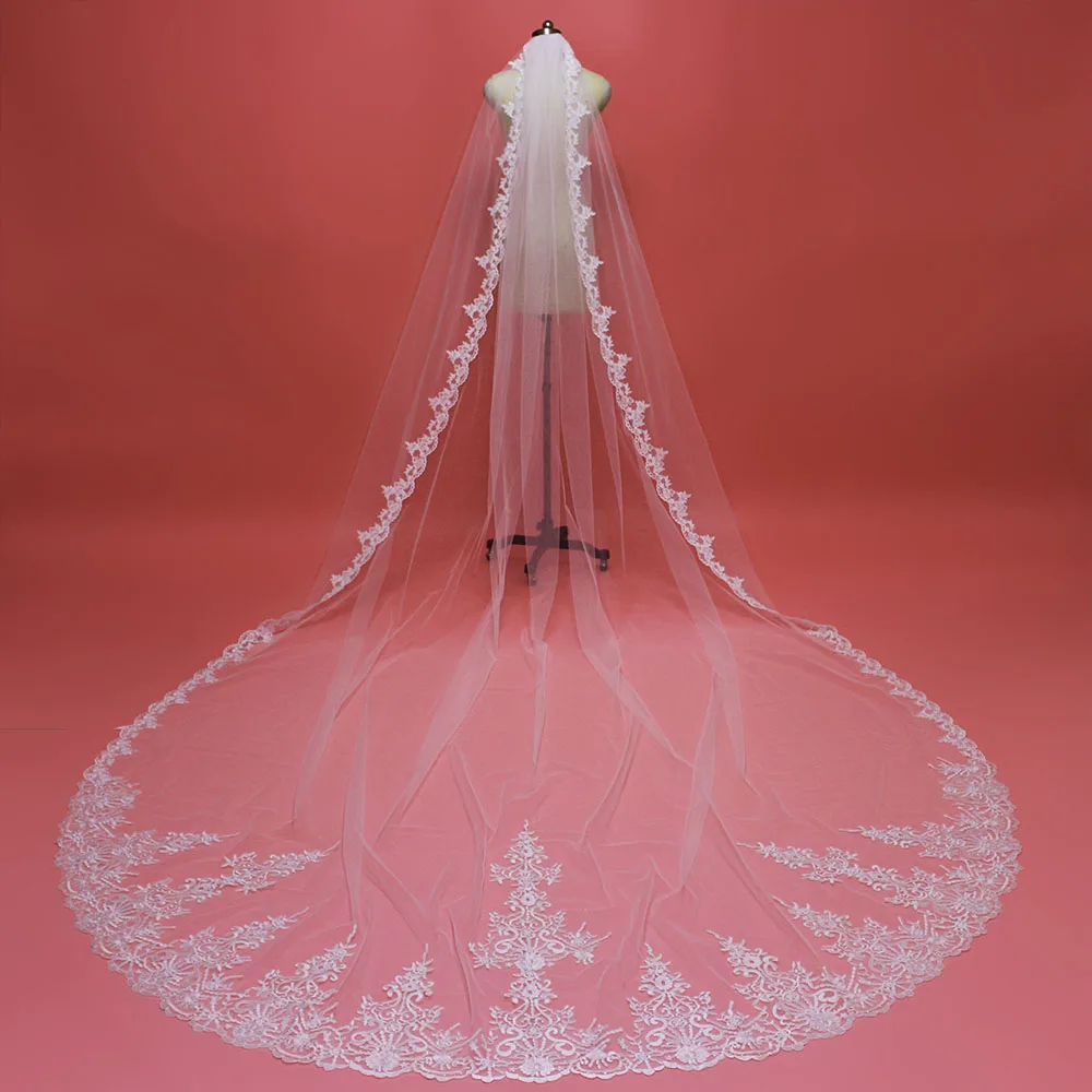 High Quality Neat Lace 4 Meters Long Wedding Veil with Comb Custom Made 400cm White Ivory Bridal Veil 2019 Wedding Accessories High Quality Neat Lace 4 Meters Long Wedding Veil with Comb Custom Made 400cm White Ivory Bridal Veil 2019 Wedding Accessories