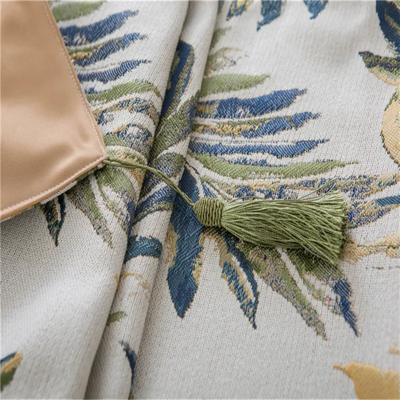 9503089982_852772111