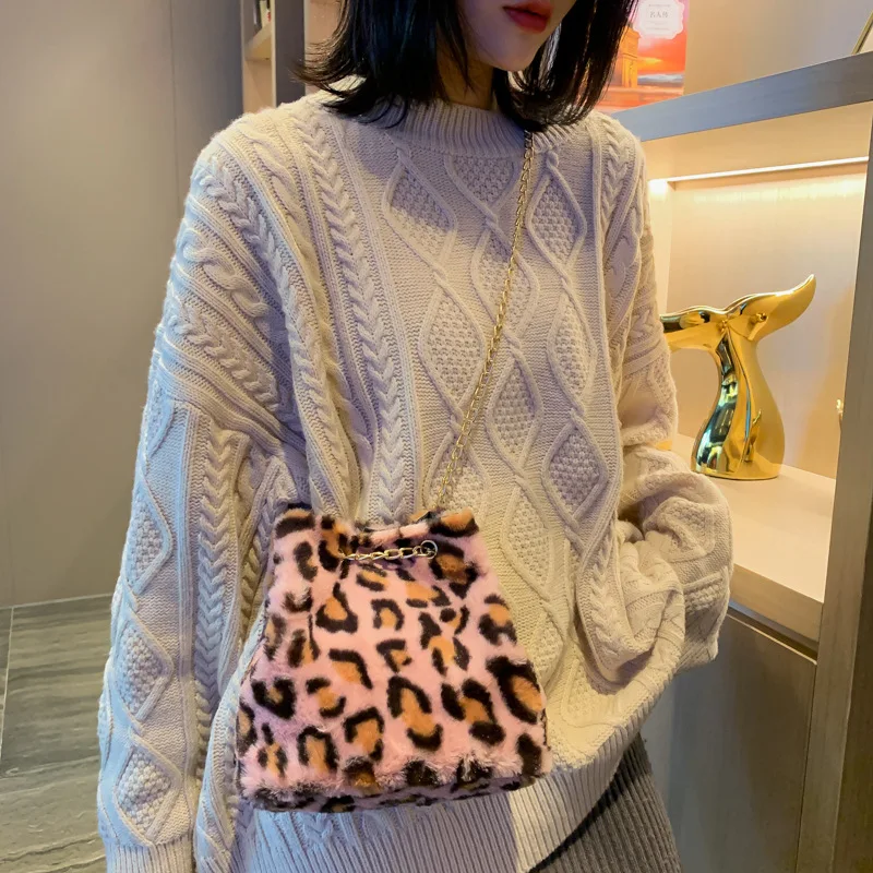 Зимняя мягкая теплая сумка на плечо Женская леопардовая сумка на цепочке большая плюшевая женская сумка меховая сумка