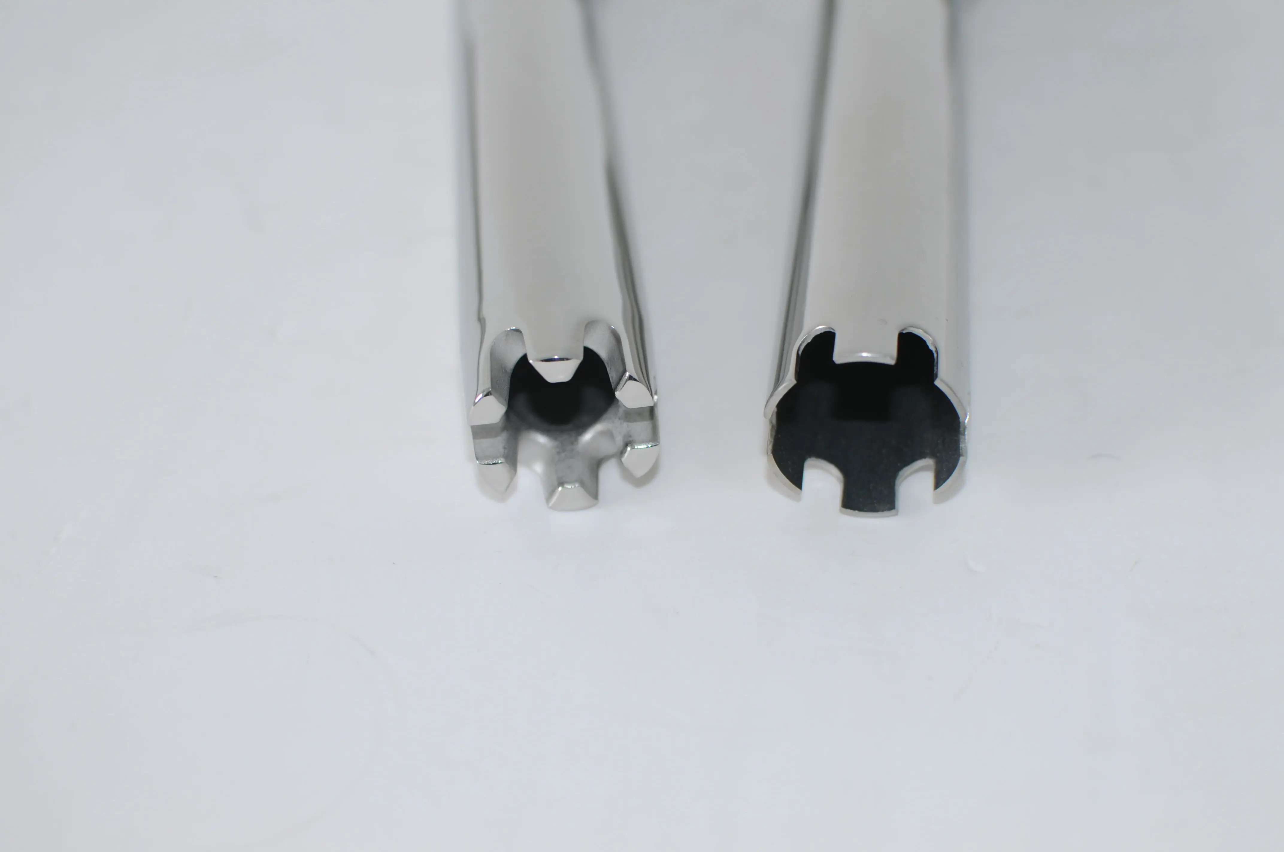1 1/8 ''OUTRIGGER Держатели