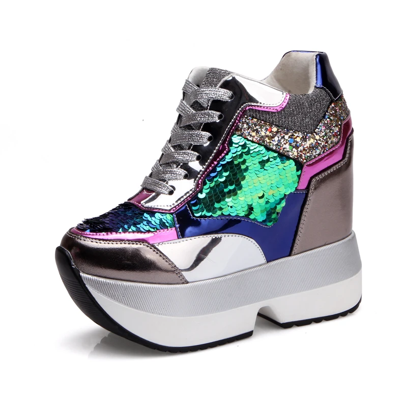 

Autumn new women's casual shoes wild Korean increase in sneakers sequins color matching muffin thick platform women's shoes