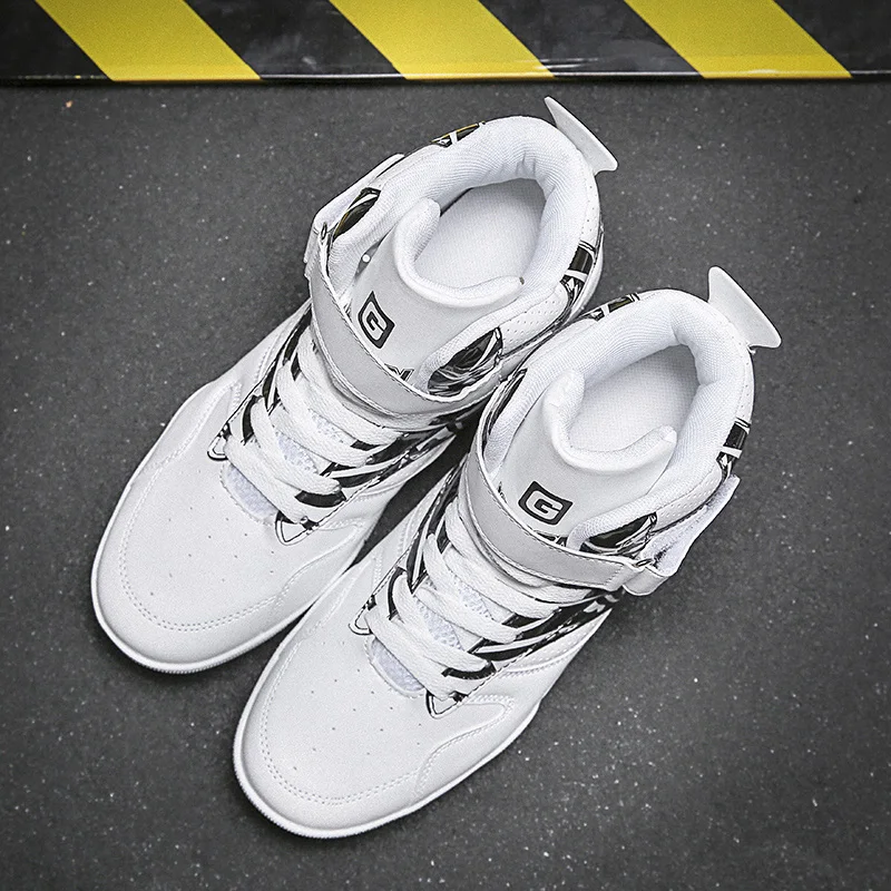 Men's Skateboard Sneakers Outdoor High-top Casual Thick-soled Lace-up Shoes Korean Fashion Simple Wild Student Heighten Shoes