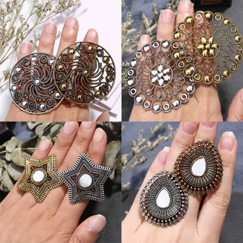 

Exaggerate Retro Big Charm Ring Vintage Hollow Floral Tray Finger Ring Hiphop Party Costume Antique Ring for Women Men Gift