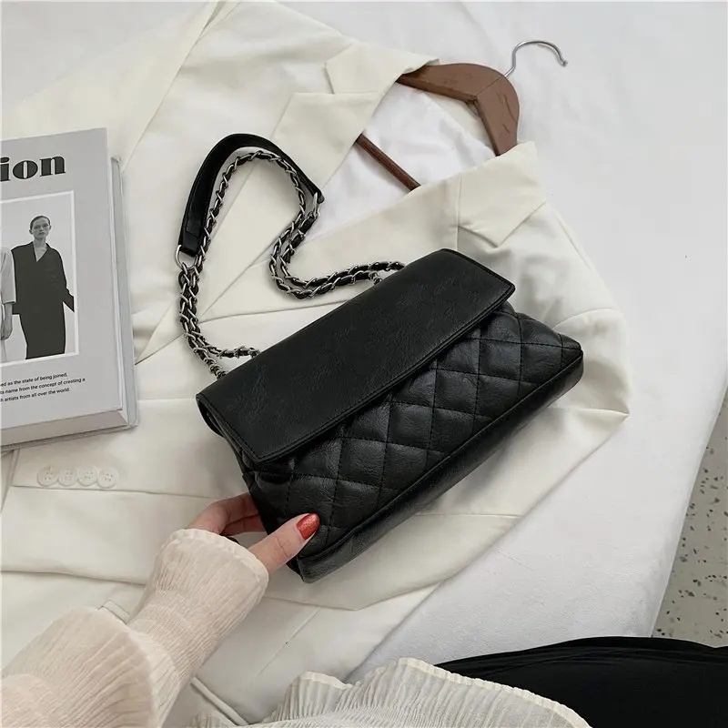 

2020 Classic Solid Color Diamond Lattice Crossbody Bags For Women Fashion Chains Designer Shoulder Bag New Soft Leather Handbags