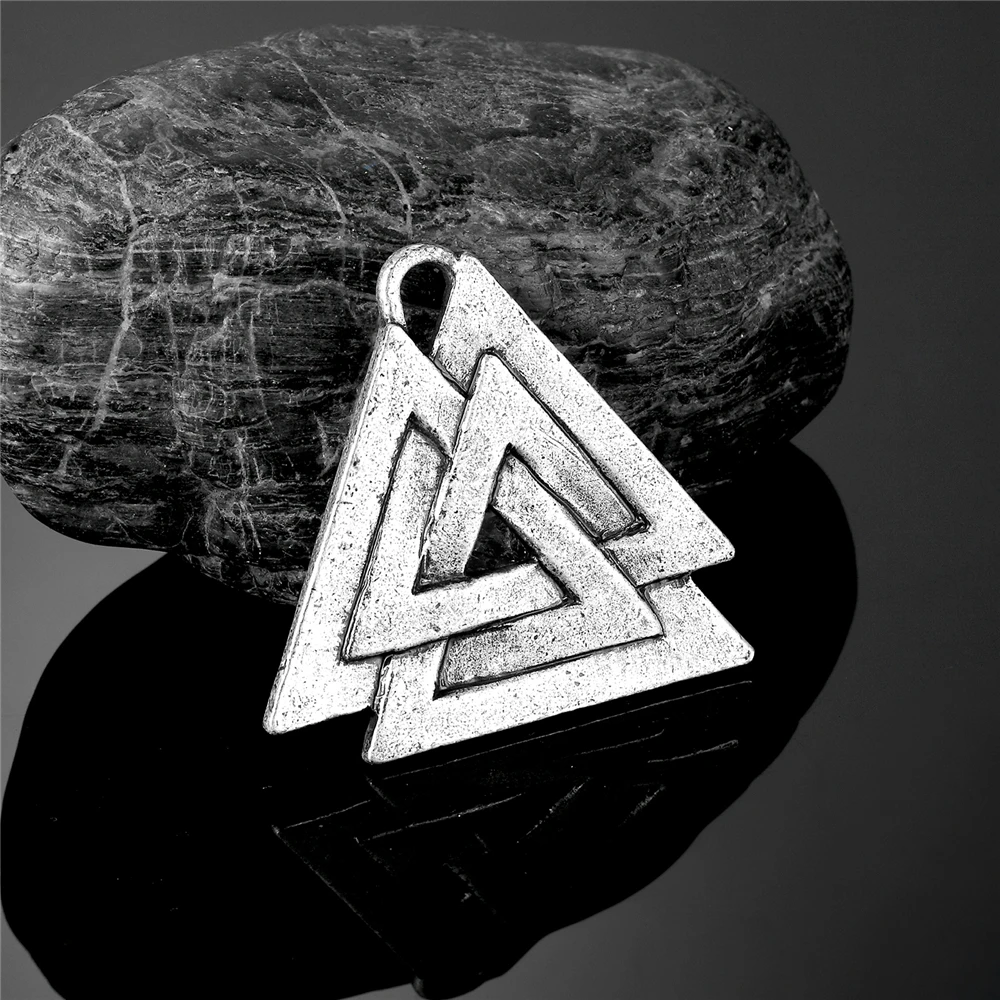 Collana vichinga Ciondolo del Sole Runico e Valknut | Odin's Hall