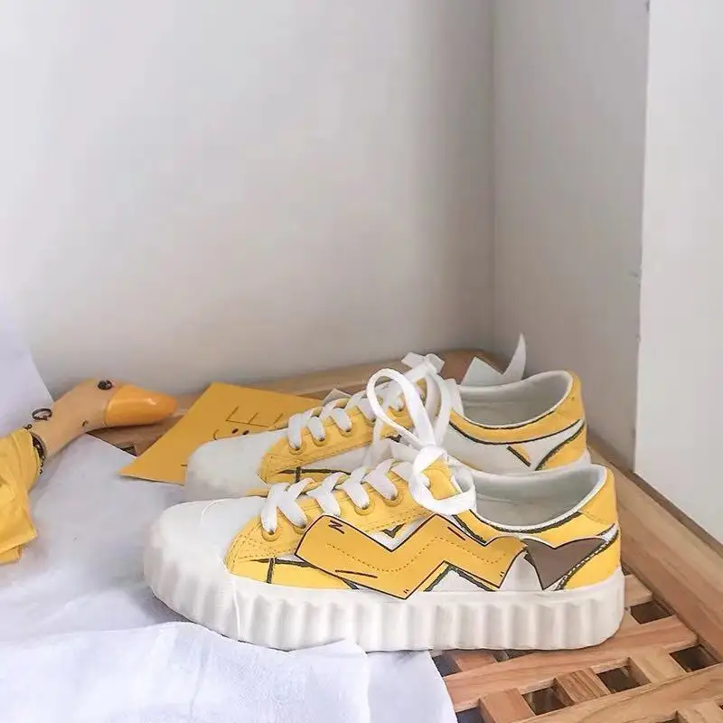 Кроссовки женские в стиле ретро Вулканизированная подошва мультяшный рисунок