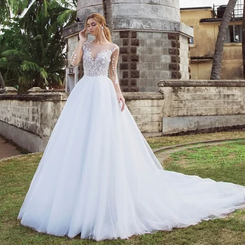 

Modest A-line Wedding Gowns 2020 Scoop Neck Three Quarter Sleeve Appliques Court Train Tulle Bridal Dress