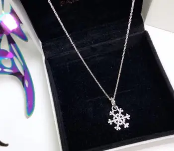 

YPD103 925 Silver Zircon Snow Decorative Ladies Necklace Snow Decorative Ladies Ear Set Box