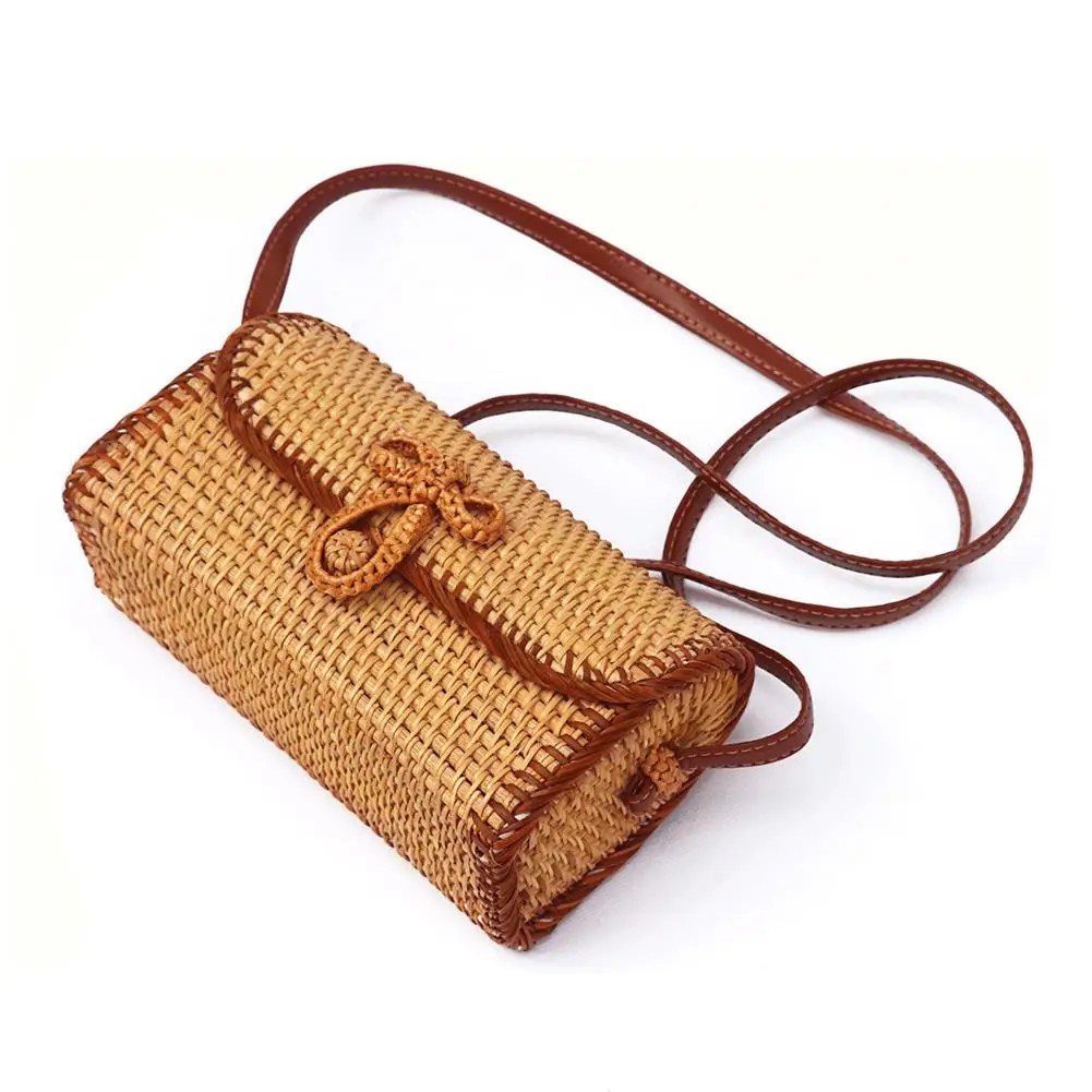 

2019 New Square Straw Bag Women Summer Rattan Bags Lady Handmade Woven Beach Crossbody Bag Bohemia Handbag For Travel Vocation