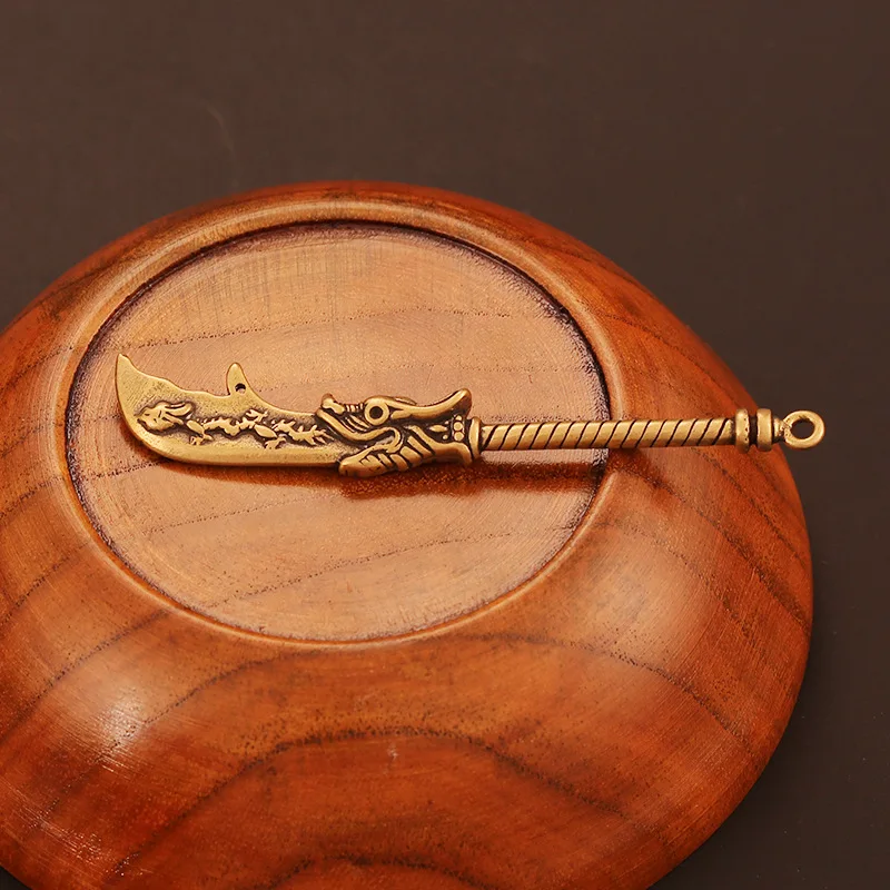 knife pendant brass (4)