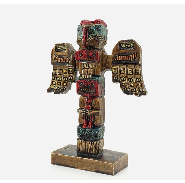 圧倒的存在感！魔除けの力を宿す 巨大ハンドメイド トーテムポール彫刻 圧倒的存在感！魔除けの力を宿す 巨大ハンドメイド トーテムポール彫刻