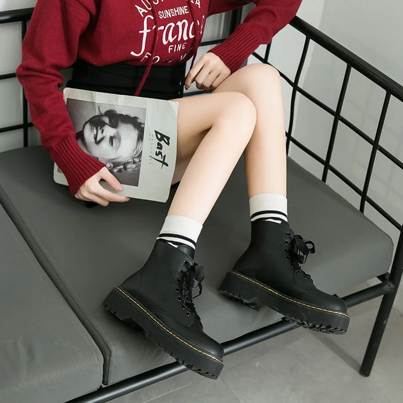 

2020 Fashion Round Toe Ankle Boots Women Martin Boots Comfortable Rubber Platform Boots Shoes Woman Flat Non-slip Knight Boots