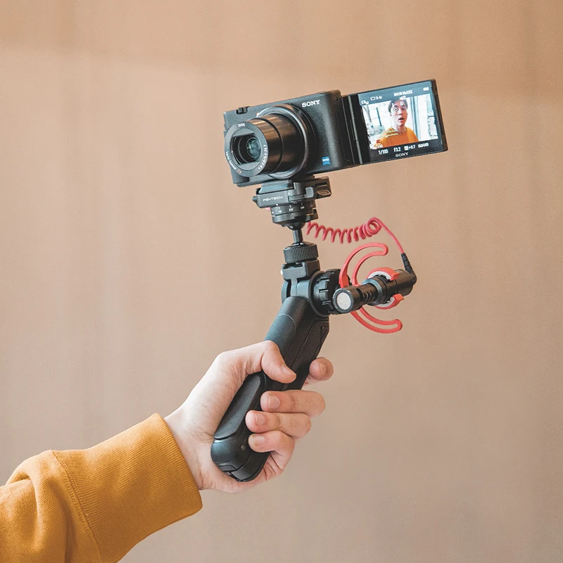 

PGYTECH Mantispod Pro Mini Flexible Phone Tripod Holder Handheld for Sony Canon Nikon FUJI Camera and for Phone gopro/insta360