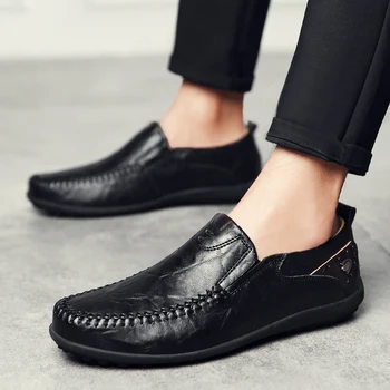 

Italian Men Casual Shoes Summer Genuine Leather Men Loafers Moccasins Slip On Men Flats Breathable Male Driving Shoes XZ-137