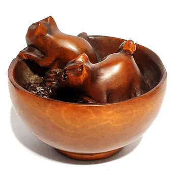 

Y5872 - 2" Good Quality Hand CCarved Boxwood Netsuke - 2 Cats in Bowl