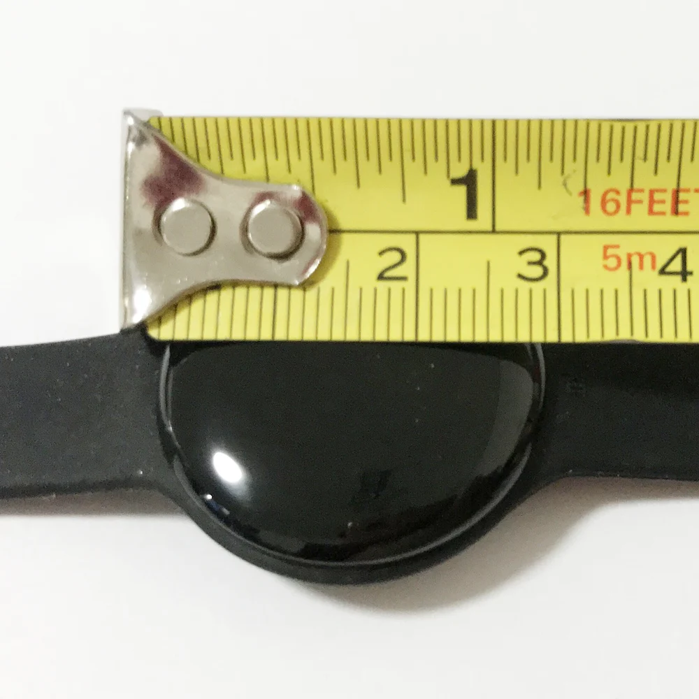 Clearance sale Ble 4.0 NRF52810 mini wristband tag iBeacon for tracking