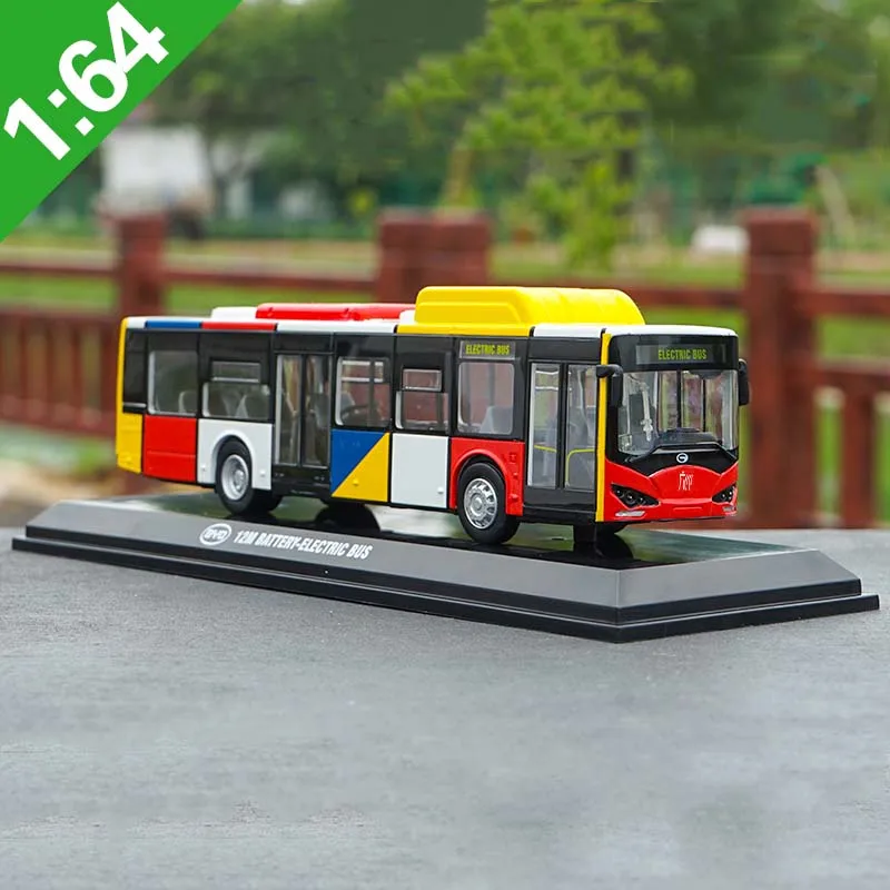 

1/64 Scale Alloy Simulation Diecast K9 Metal K8 Pure Electric BYD Guangdong Bus Model Child Gift Collection