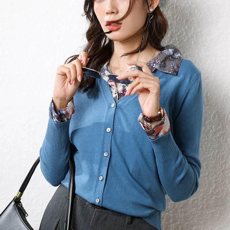 New Cashmere Cardigan Women's V-Neck Loose Korean Joker Short Sweater Knitted Cardigan Jacket for Fall/Winter 2019 New Cashmere Cardigan Women's V-Neck Loose Korean Joker Short Sweater Knitted Cardigan Jacket for Fall/Winter 2019