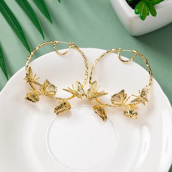 

2020 Earings Aros Personality Butterfly Circle Bright Small Ear Ring Female Decoration Earrings Fashion Temperament Hipsters