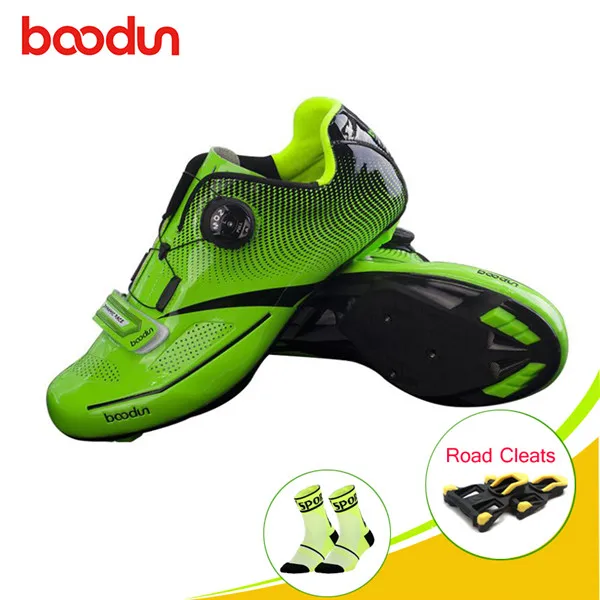 green with cleats Boodun самозакрывающаяся обувь для шоссейного велоспорта Мужская обувь для шоссейного велосипеда дышащая Ультралегкая спортивная обувь zapatillas Кроссовки Ciclismo - Цвет: green with cleats