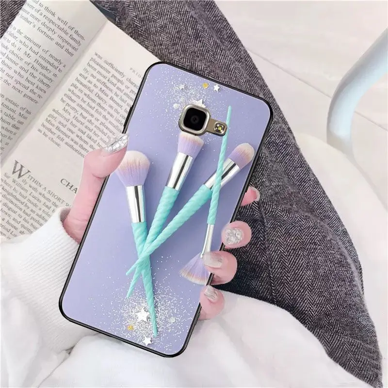 Girl love makeup brush