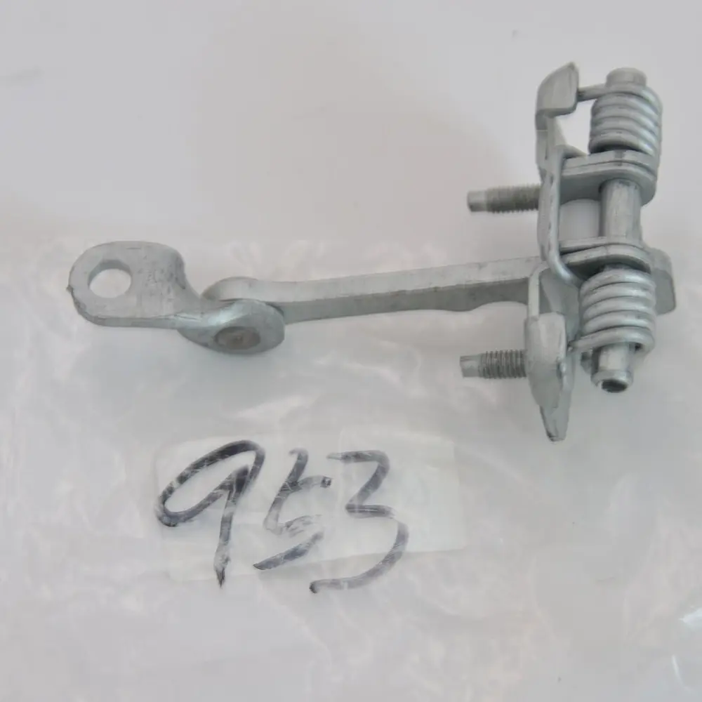 HM174700-C-20111003-1