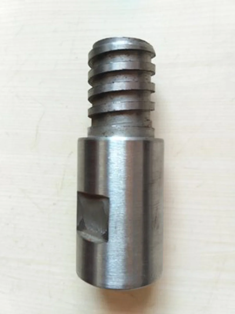 В комплект поставки входит адаптер мужской внутренняя резьба 1 1/4 7 &quotm22 M32