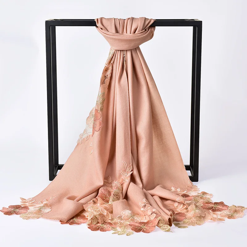 Color 4 (Khaki) Женские шерстяные шарфы с вышивкой для свадьбы брендовые шали и палантины для девушек, невесты, подружки невесты, пашмины зимние шерстяные шарфы - Цвет: Color 4 (Khaki)