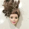 Cabeza de muñeca con pelo blanco y negro para niñas, accesorios para cabello de bricolaje, cabeza de ojos grandes, regalo para niñas ► Foto 3/6
