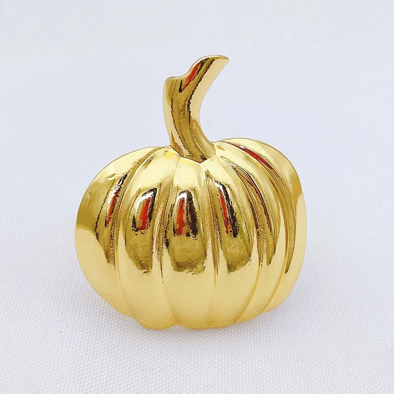

24pcs/lot Halloween napkin ring metal pumpkin napkin buckle holiday party desktop decoration
