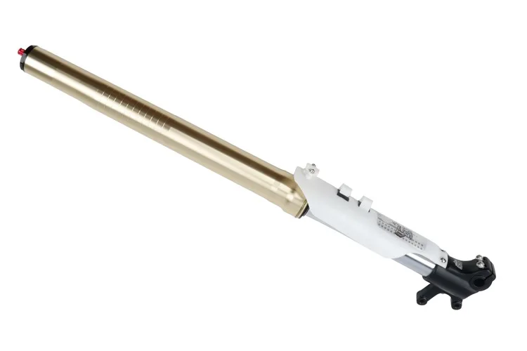 DNM M 200S前擦03.jpg