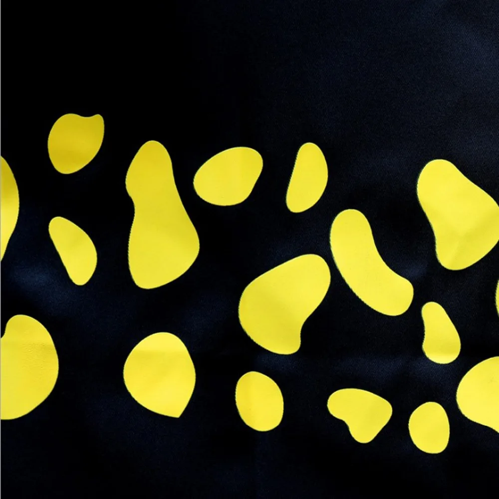 ４