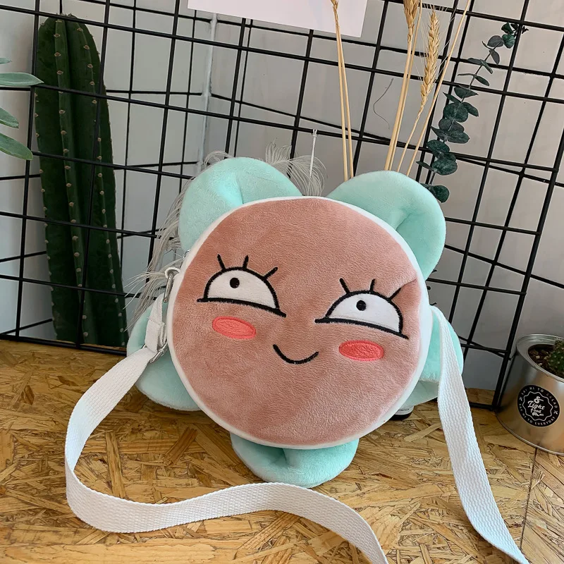 

Language meng wei Fashion Plush Small round Bag Women's 2019 New Style Cartoon Cute Shoulder Bag Versatile Contrast Color Should