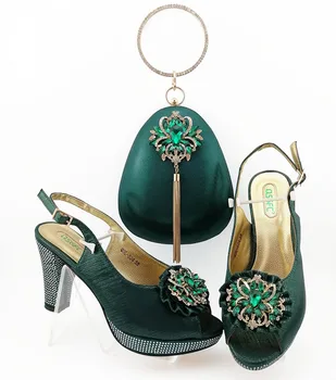 

African Woman Matching Italian Shoe and Bag Set Decorated with Rhinestone Nigerian Women Wedding Shoes and Bag