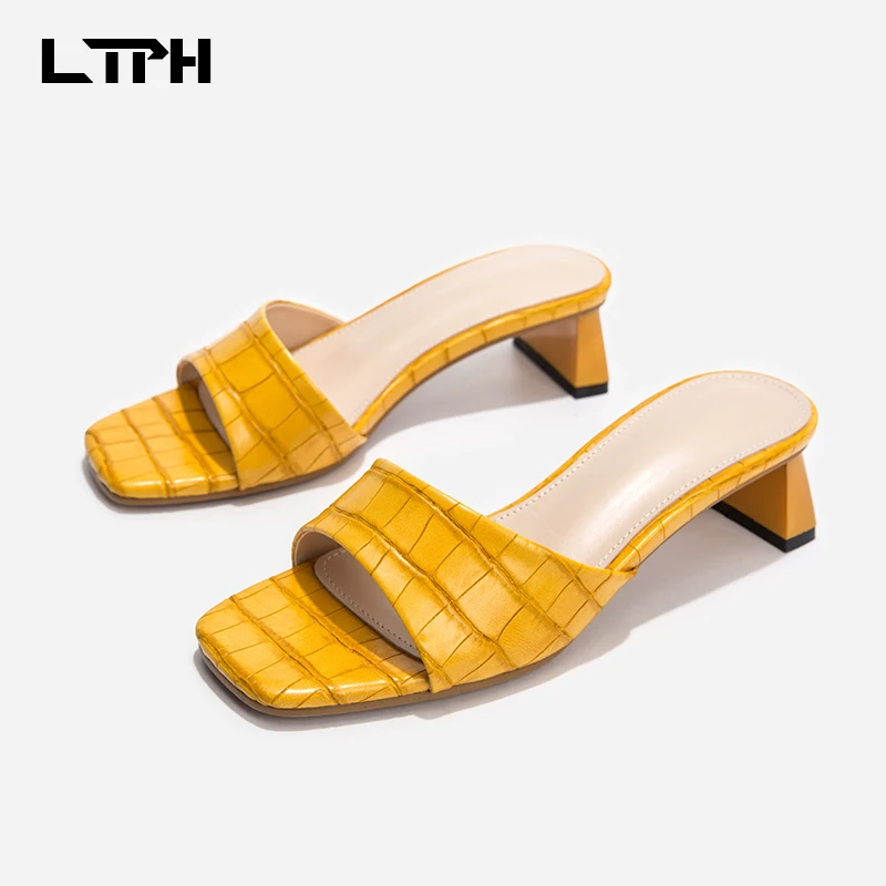 

LPTH2020 summer and autumn new large size sandals thick heel high heel elegant wind square head women's shoes zapatos de mujer