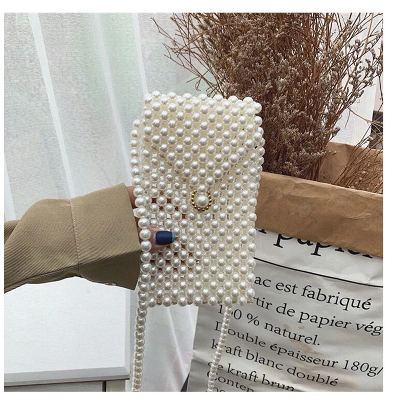 Imitation pearl handmade satchel Handmade beaded handbags quilted purses Personalized wallet can hold mobile phone cosmetics