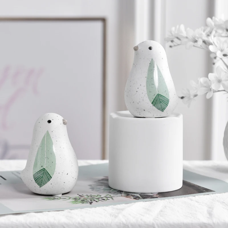 

Nordic creative simple modern ceramic bird decoration TV cabinet wine cabinet decoration living room interior room decoration